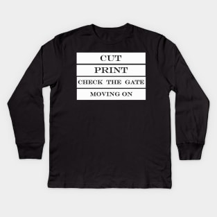 cut print check the gate moving on Kids Long Sleeve T-Shirt